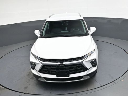 Used 2024 Chevrolet Blazer LT image 32