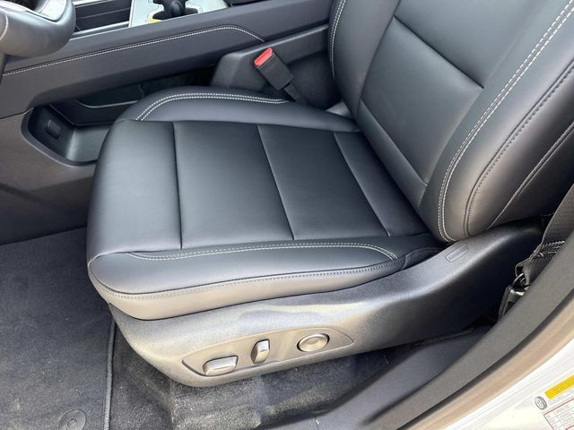 New 2026 GMC Acadia Elevation w/ Super Cruise Package FWD image 15