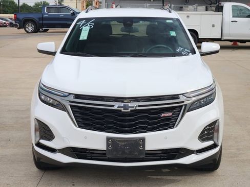 Used 2023 Chevrolet Equinox RS w/ LPO, Floor Liner Package image 2