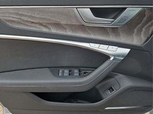Used 2024 Audi A6 Premium Plus image 21