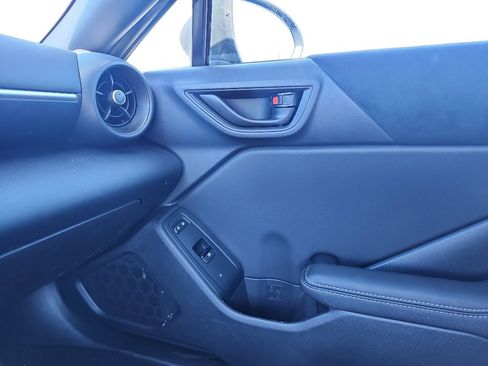 Used 2025 Toyota GR86 Premium RWD image 32