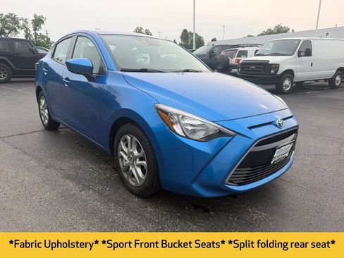 Used 2017 Toyota Yaris iA FWD image 4