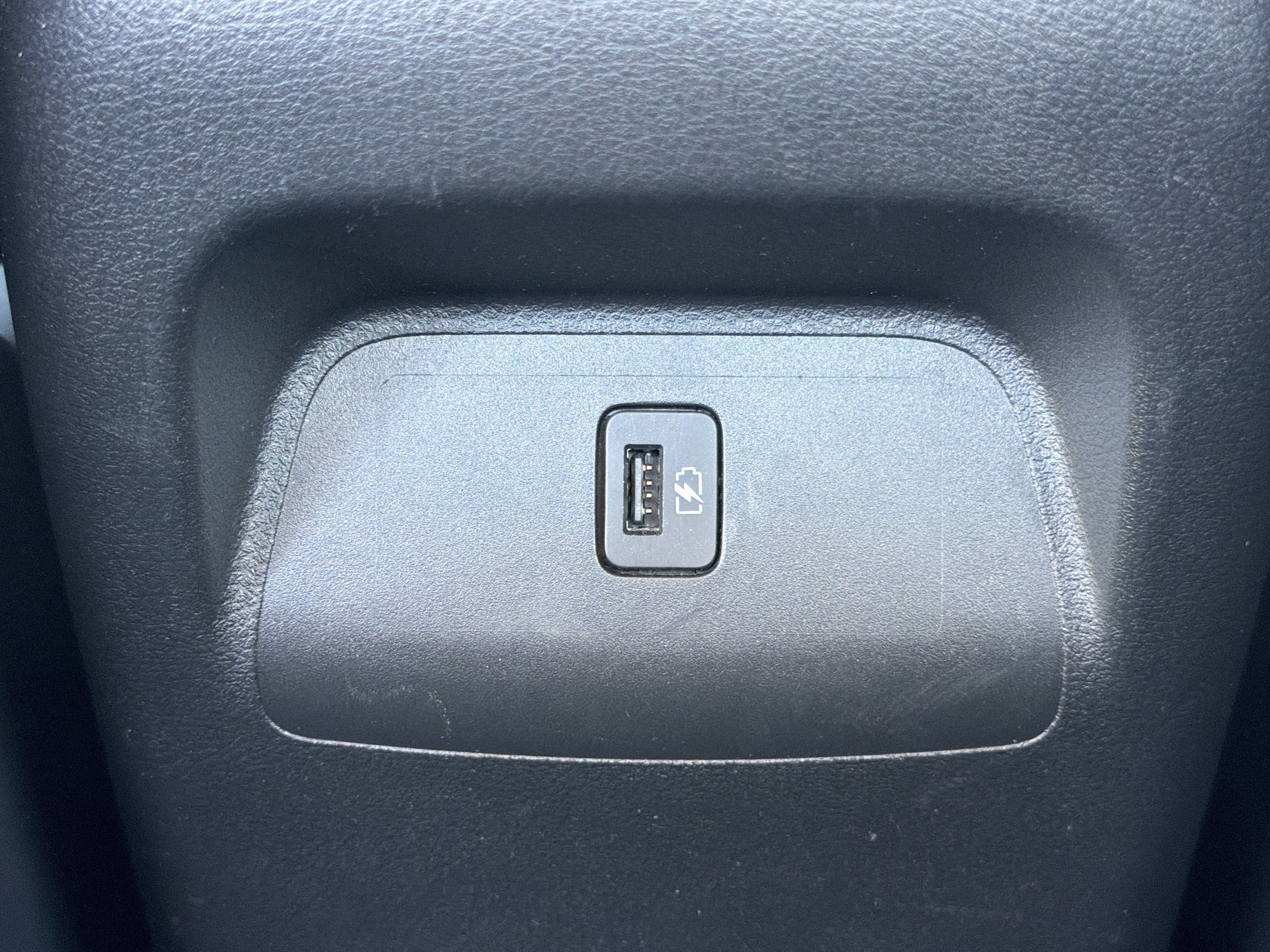 Used 2022 Nissan Sentra SV w/ All-Weather Package FWD image 16