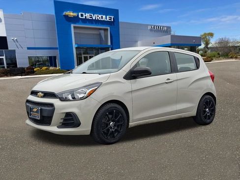 Used 2018 Chevrolet Spark LS FWD image 29