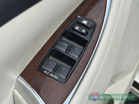 Used 2011 Lexus ES 350 FWD image 16