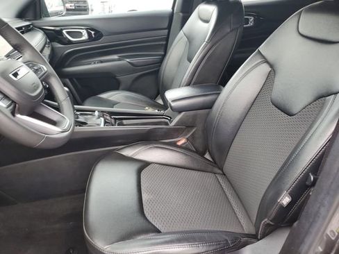 Used 2022 Jeep Compass Altitude image 24