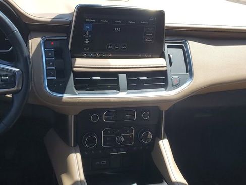 Certified 2021 Chevrolet Suburban Premier AWD/4WD image 15