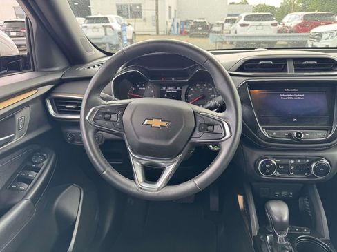 Used 2023 Chevrolet TrailBlazer ACTIV w/ Convenience Package FWD image 17