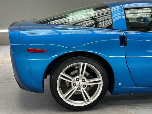 Used 2009 Chevrolet Corvette Coupe w/ Preferred Equipment Group RWD image 10