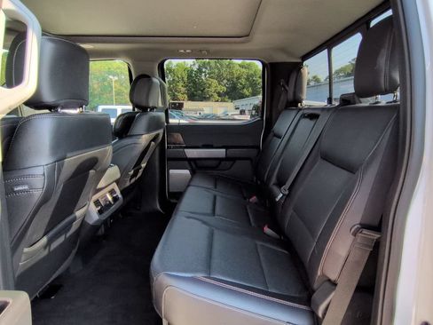 Used 2023 Ford F250 Lariat w/ Lariat Ultimate Package AWD/4WD image 14