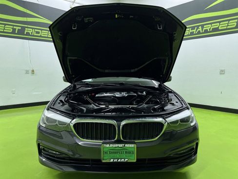 Used 2017 BMW 530i RWD image 4