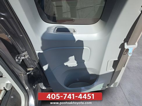 Used 2013 Toyota Tacoma PreRunner RWD image 29