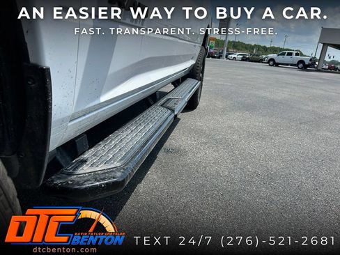 Used 2025 RAM 2500 Big Horn AWD/4WD image 10