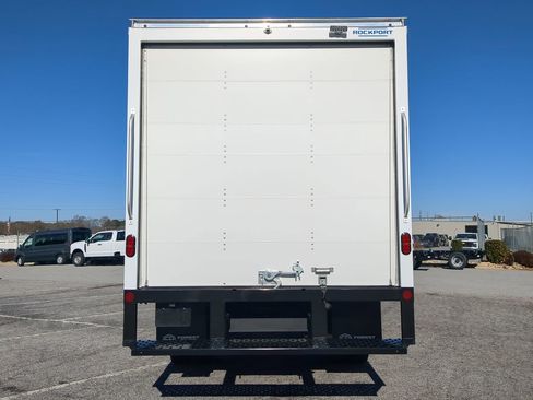 New 2026 Ford F550 2WD Regular Cab Super Duty image 4