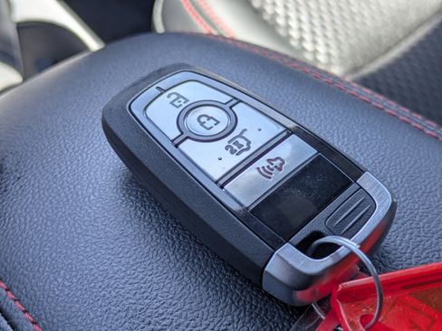 New 2025 Ford Escape ST-Line w/ Equipment Group 301A image 36