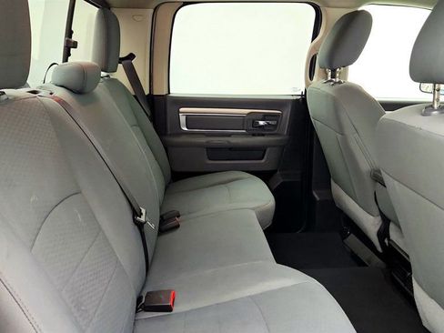 Used 2019 RAM 1500 Classic SLT AWD/4WD image 23