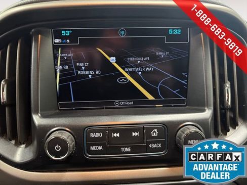 Used 2018 Chevrolet Colorado Z71 w/ Z71 Midnight Edition image 13