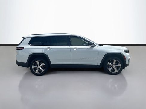 Used 2021 Jeep Grand Cherokee L Limited RWD image 2