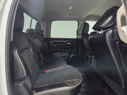 Used 2023 RAM 2500 Laramie AWD/4WD image 18