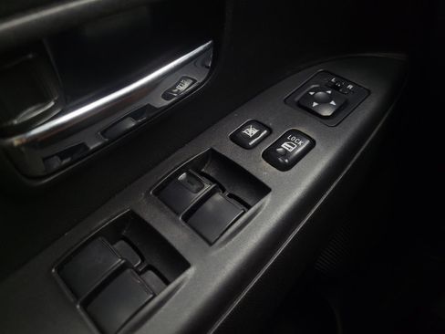 Used 2015 Mitsubishi Outlander Sport SE AWD/4WD image 27