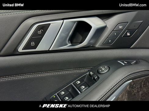 Used 2025 BMW X5 sDrive40i image 3