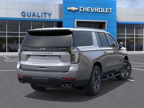 New 2026 Chevrolet Suburban Z71 w/ Comfort Package AWD/4WD image 4