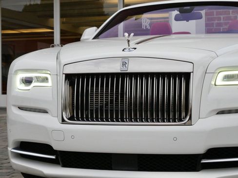Certified 2017 Rolls-Royce Dawn image 6