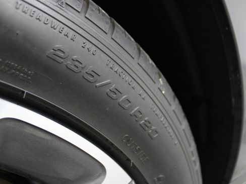 Used 2025 Land Rover Range Rover Evoque S AWD/4WD image 33