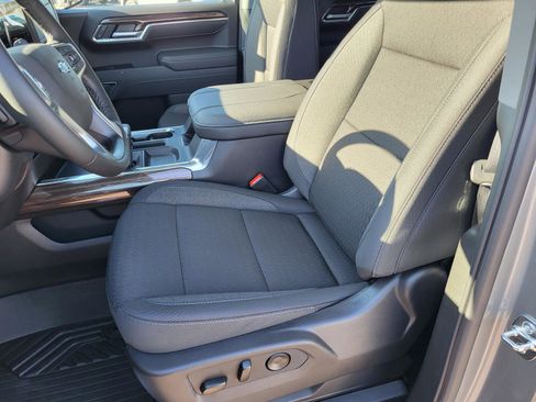 New 2026 Chevrolet Silverado 1500 LT Trail Boss w/ Convenience Package II AWD/4WD image 15