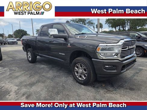 Used 2024 RAM 2500 Laramie w/ Safety Group AWD/4WD image 1