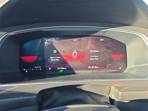 Used 2023 Volkswagen Tiguan SE R-Line image 16