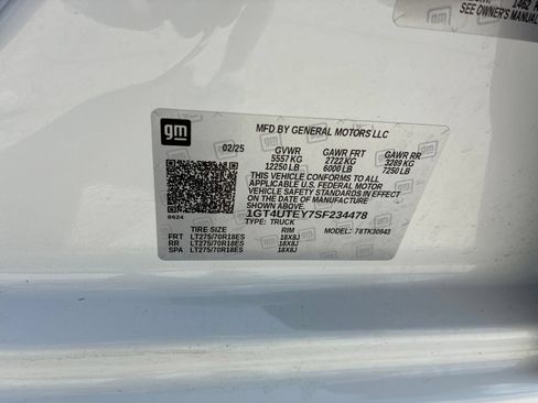 Used 2025 GMC Sierra 3500 SLE w/ SLE Convenience Package AWD/4WD image 48