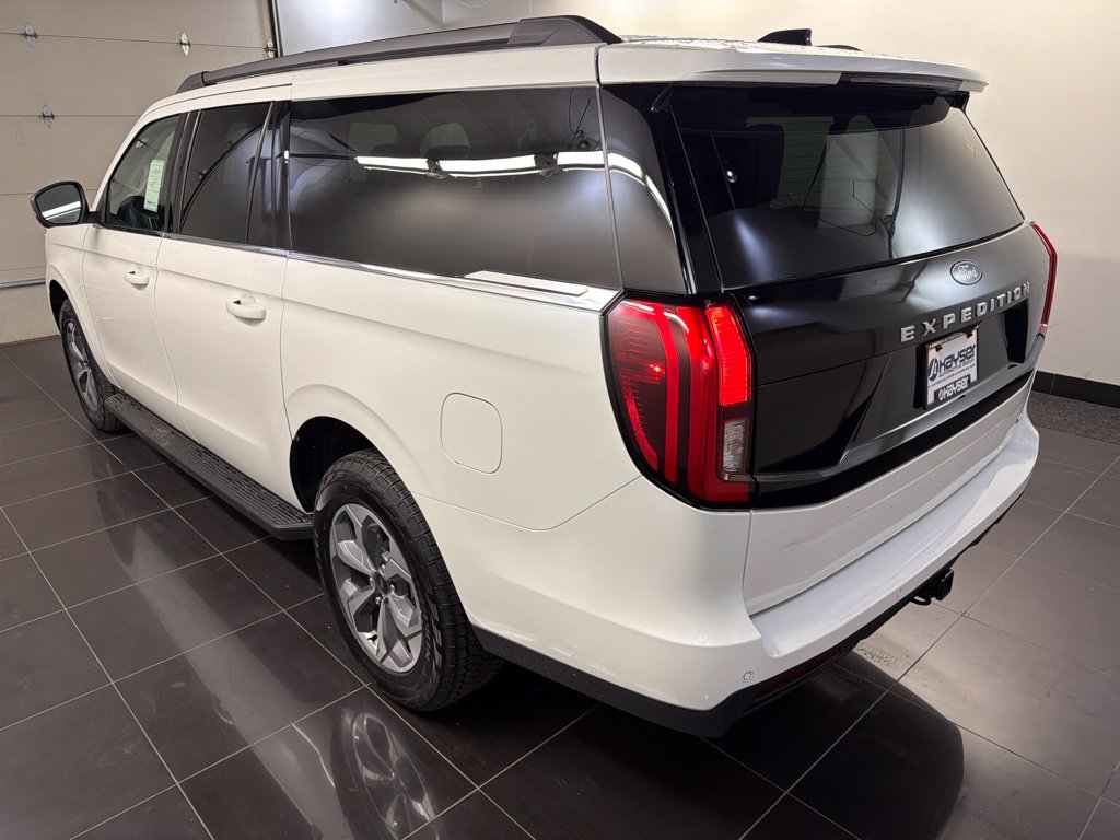 New 2027 Ford Expedition Max Active AWD/4WD image 4