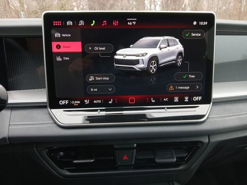 New 2026 Volkswagen Tiguan SE R-Line image 18