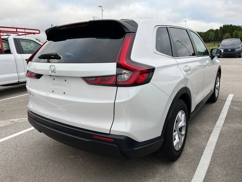 Used 2026 Honda CR-V LX image 3