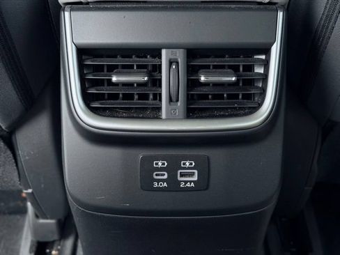 Used 2023 Subaru Outback Premium AWD/4WD image 22