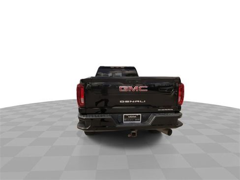 Used 2021 GMC Sierra 3500 Denali w/ Denali Ultimate Package image 12