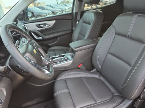 Used 2023 Chevrolet Blazer LT FWD image 15