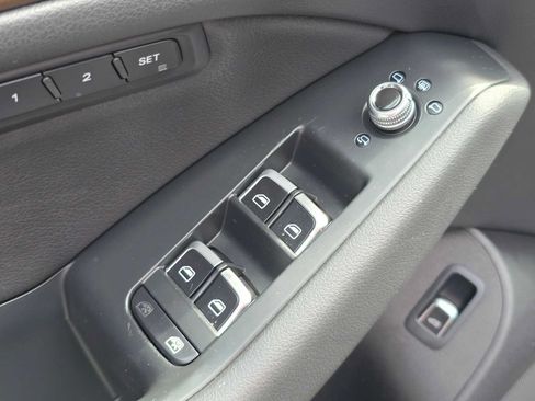 Used 2015 Audi Q5 TDI Premium Plus AWD/4WD image 23