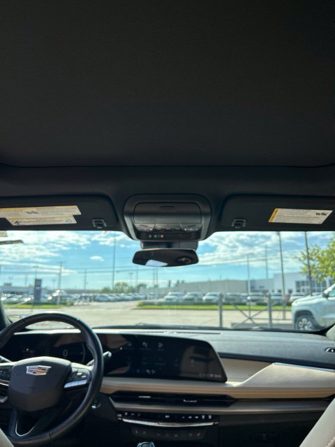 Used 2024 Cadillac XT4 Premium Luxury FWD image 23