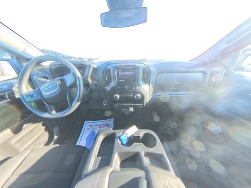 Used 2025 GMC Sierra 1500 Pro w/ Convenience Package image 23