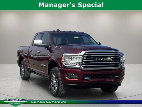 Used 2022 RAM 2500 Limited AWD/4WD image 1