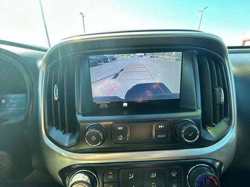 Used 2022 Chevrolet Colorado ZR2 AWD/4WD image 25