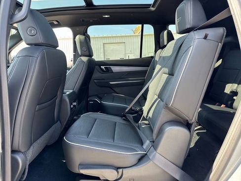 New 2026 Buick Enclave Sport Touring w/ Power Package image 8