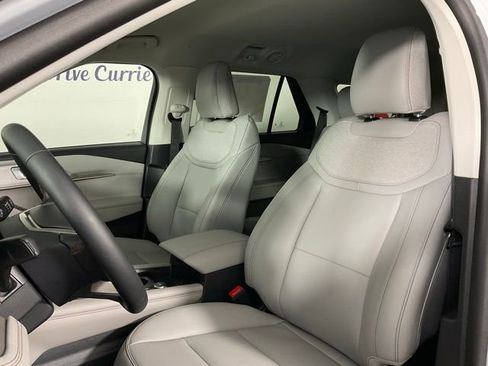 New 2025 Ford Explorer Active w/ Active Comfort Package image 14