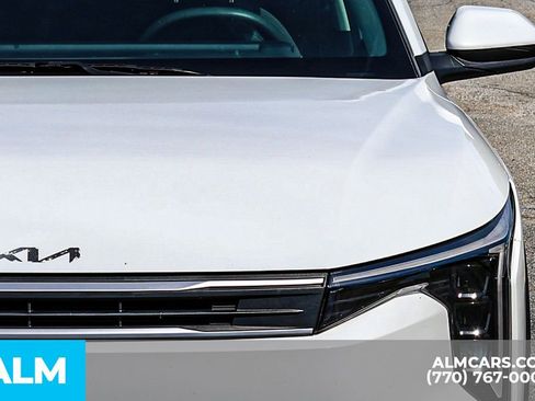Used 2025 Kia K4 FWD image 15