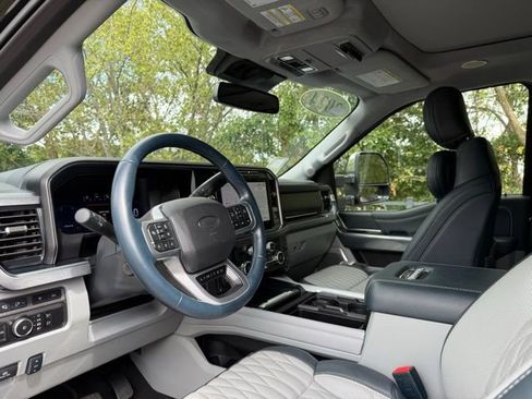 Used 2024 Ford F250 Limited w/ FX4 Off-Road Package image 41