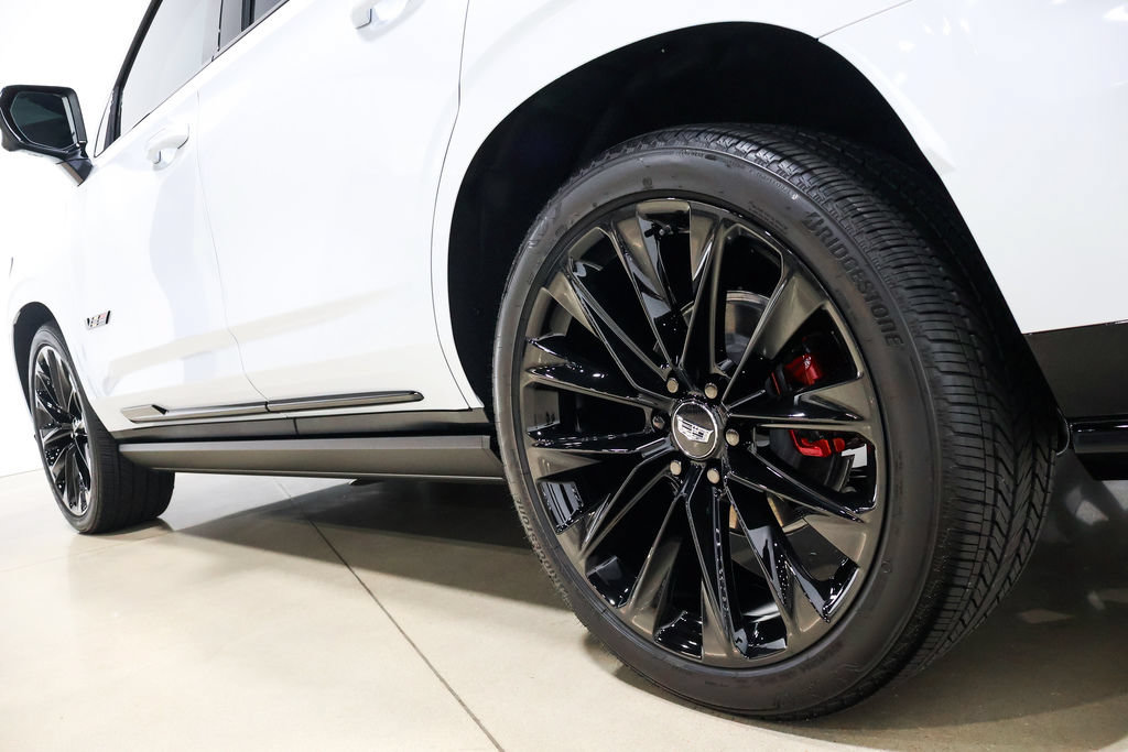 Used 2026 Cadillac Escalade V AWD/4WD image 19