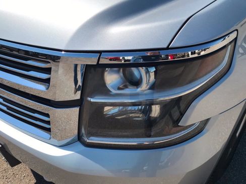Used 2017 Chevrolet Tahoe Premier AWD/4WD image 22