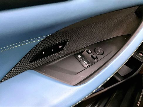 Used 2021 BMW M4 Competition w/ M Carbon Exterior Package RWD image 34
